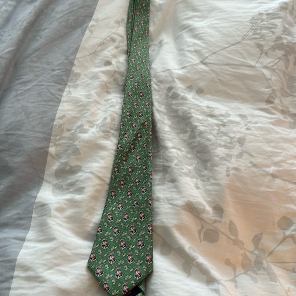 Little boys Vineyard Vines Christmas Tie